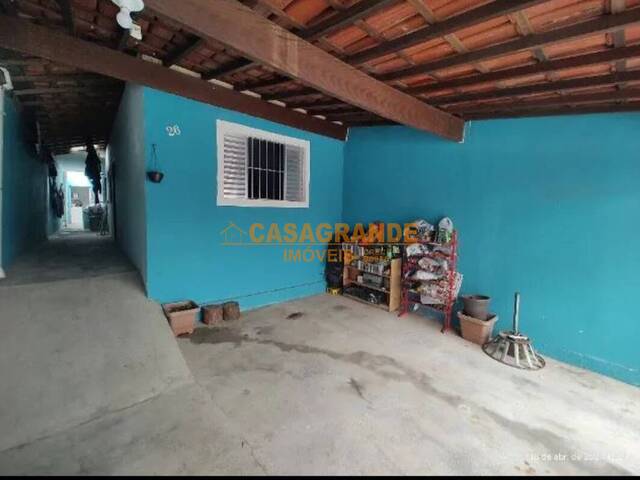 #9877 - Casa para Venda em São José dos Campos - SP - 1