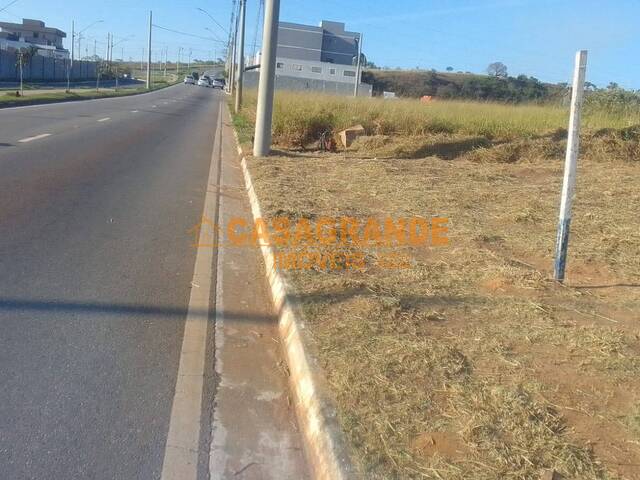 #10042 - Terreno para Venda em São José dos Campos - SP - 2