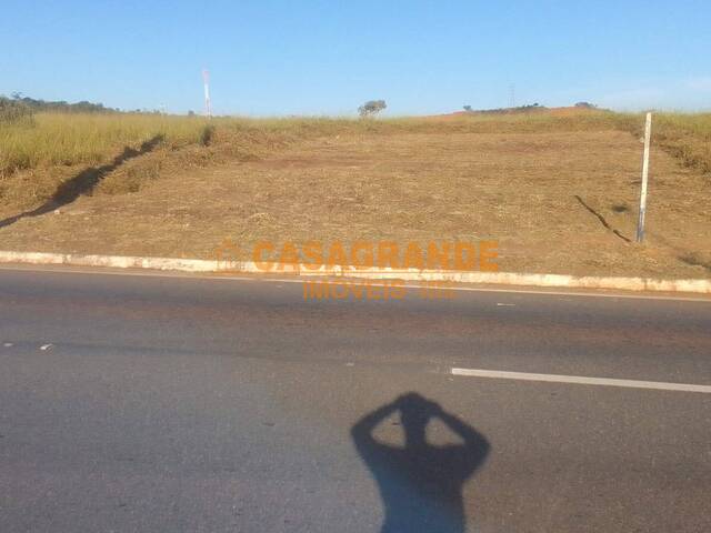 #10042 - Terreno para Venda em São José dos Campos - SP - 1