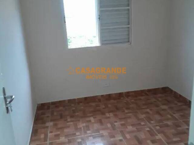 Apartamento para Venda em São José dos Campos - 4