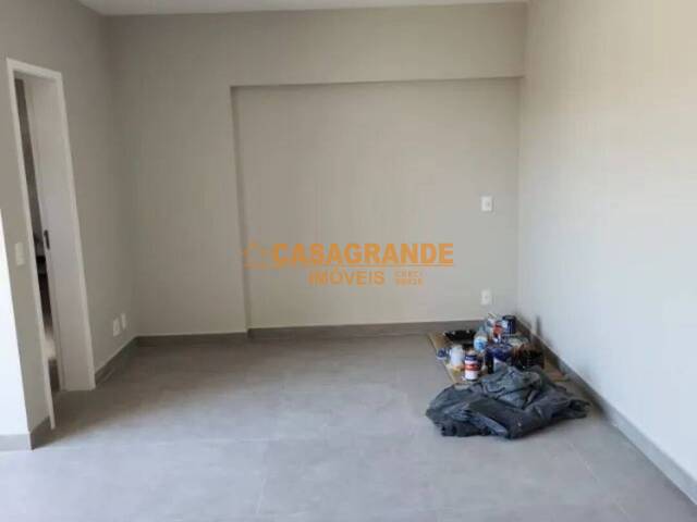 Apartamento para Venda em São José dos Campos - 4