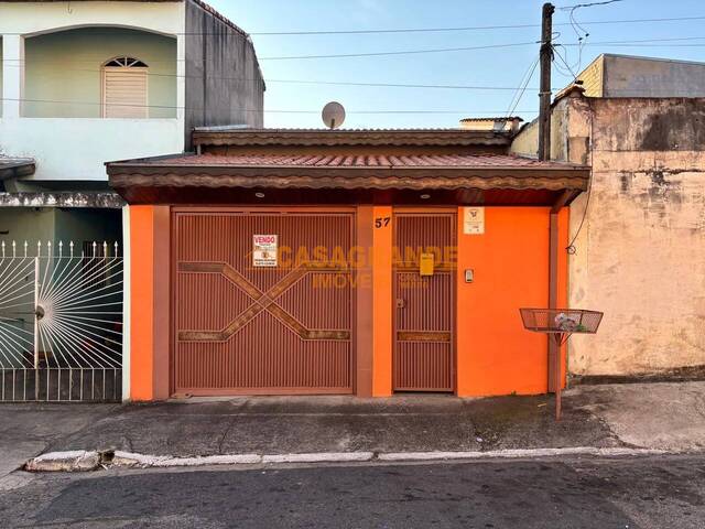 Casa para Venda em São José dos Campos - 1