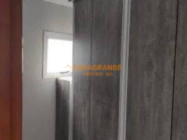 Apartamento para Venda em São José dos Campos - 5