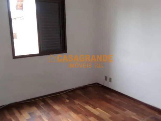 Apartamento para Locação em São José dos Campos - 4