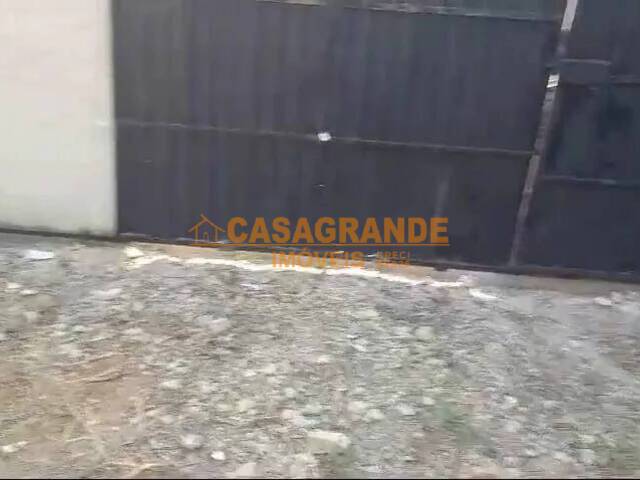 Área para Venda em São José dos Campos - 4