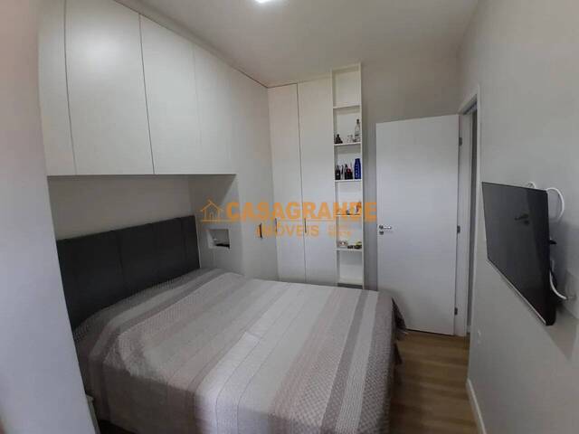 Apartamento para Venda em São José dos Campos - 4