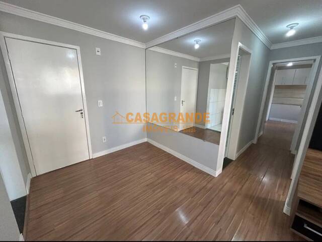 Apartamento para Venda em São José dos Campos - 4