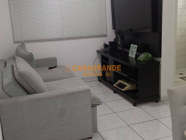 Apartamento para Locação em São José dos Campos - 2