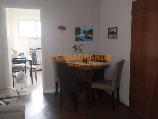 Apartamento para Venda em São José dos Campos - 4