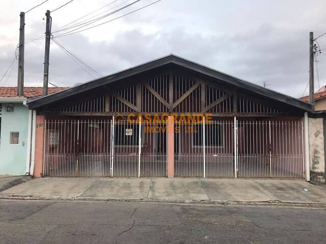 Casa para Venda em São José dos Campos - 1