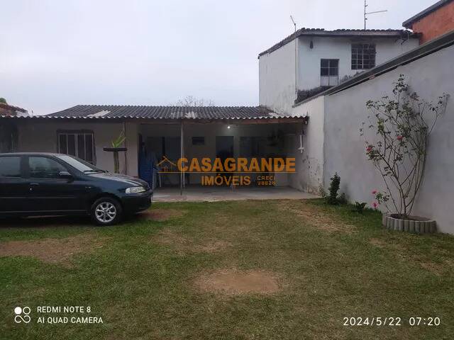 Casa para Venda em São José dos Campos - 1