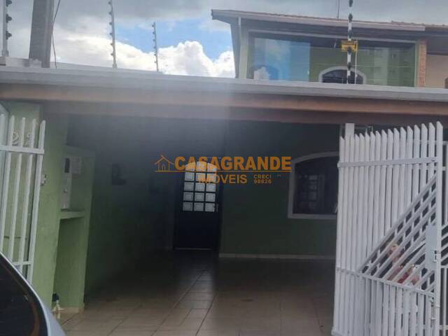 Casa para Venda em São José dos Campos - 1