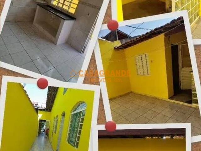 Casa para Venda em São José dos Campos - 1