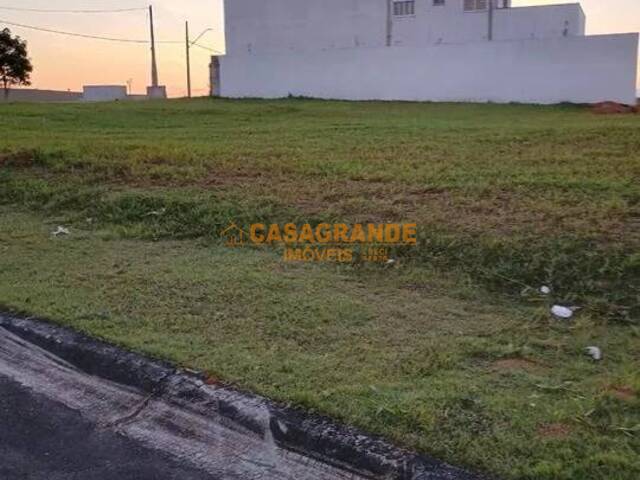 Área para Venda em São José dos Campos - 5