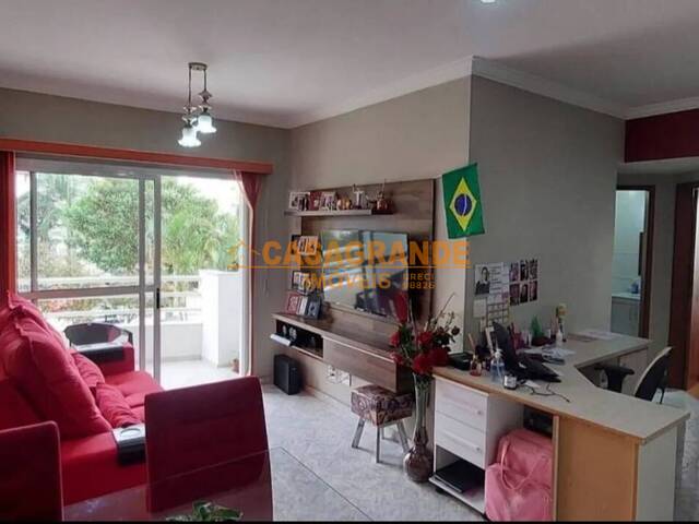 Apartamento para Venda em São José dos Campos - 1