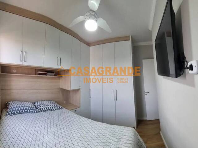 Apartamento para Venda em São José dos Campos - 3