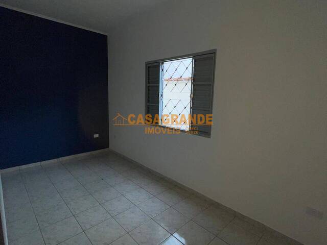 Casa para Venda em São José dos Campos - 5