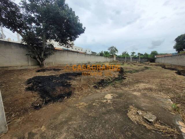 Área para Venda em São José dos Campos - 3