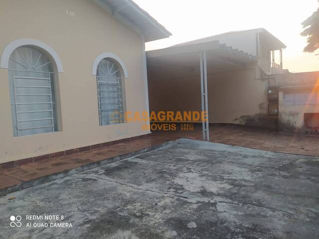 Casa para Venda em São José dos Campos - 1