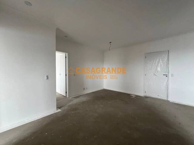 Apartamento para Venda em São José dos Campos - 3