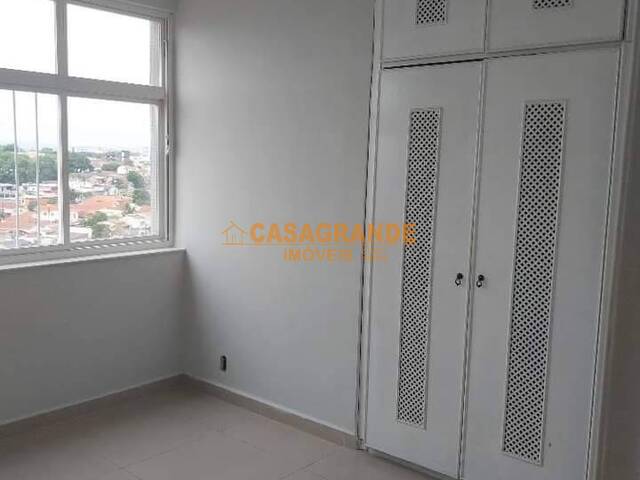 Apartamento para Venda em São José dos Campos - 5