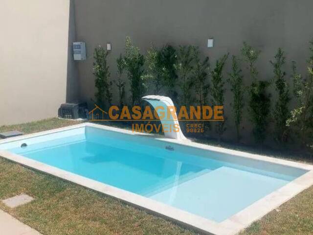 Apartamento para Venda em São José dos Campos - 3