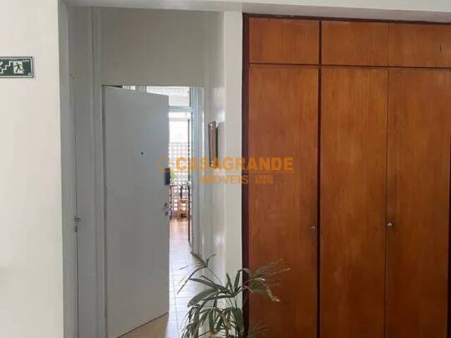 Apartamento para Venda em São José dos Campos - 5