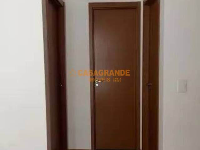 Apartamento para Venda em São José dos Campos - 5