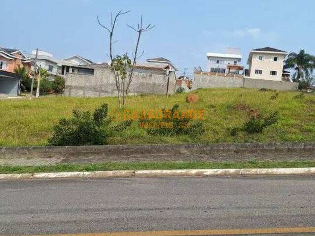 Área para Venda em São José dos Campos - 3