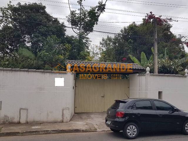 Venda em Chácaras Pousada do Vale - São José dos Campos