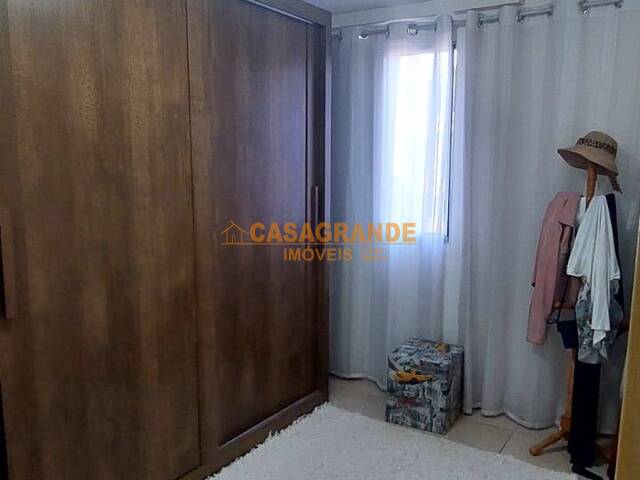 Apartamento para Venda em São José dos Campos - 5