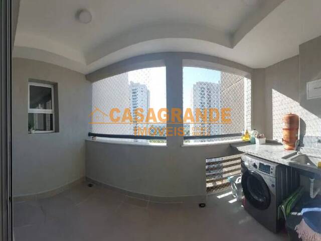 Apartamento para Venda em São José dos Campos - 4