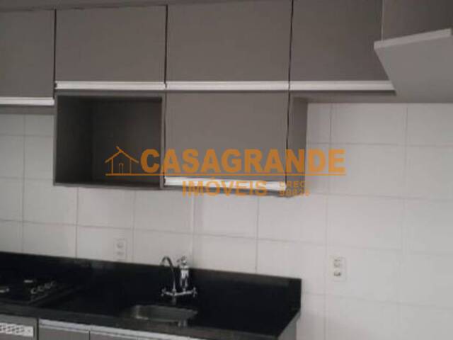 Apartamento para Venda em São José dos Campos - 3