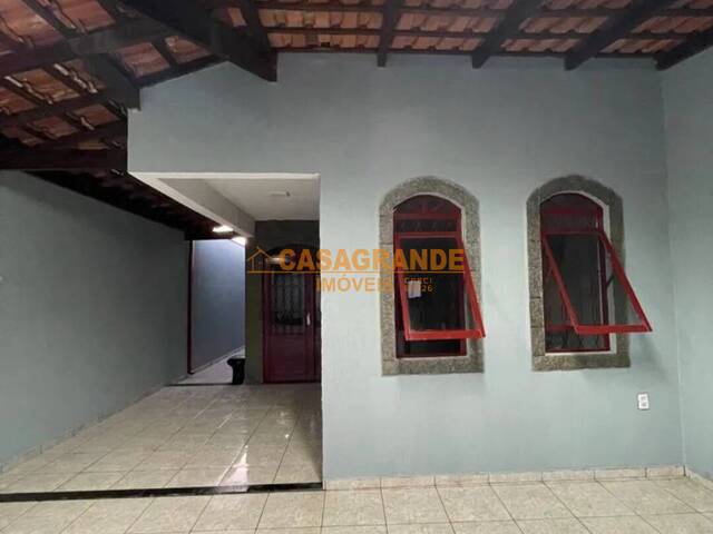 Casa para Venda em São José dos Campos - 1