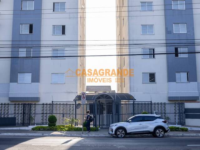 Apartamento para Venda em São José dos Campos - 1