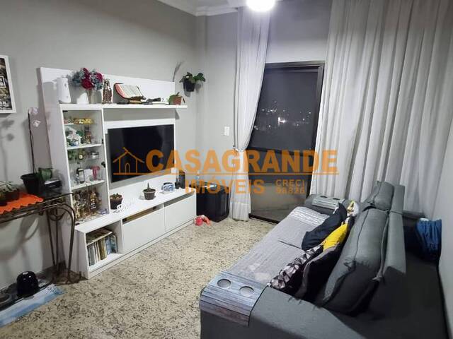 Apartamento para Venda em São José dos Campos - 1