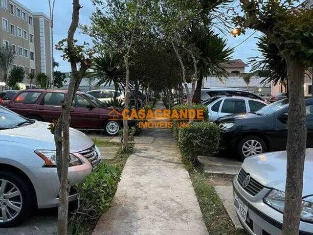 Apartamento para Venda em São José dos Campos - 4