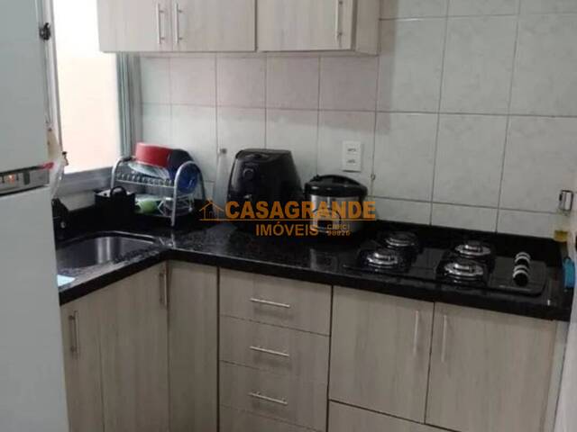 Apartamento para Venda em São José dos Campos - 3