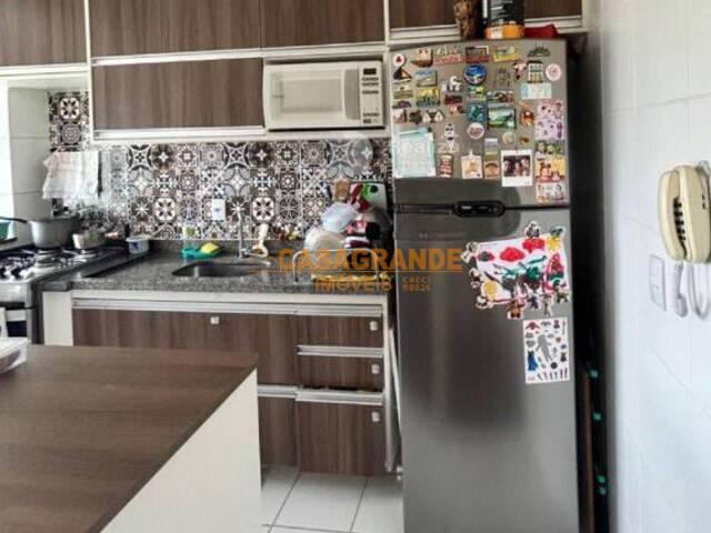 Apartamento para Venda em São José dos Campos - 5