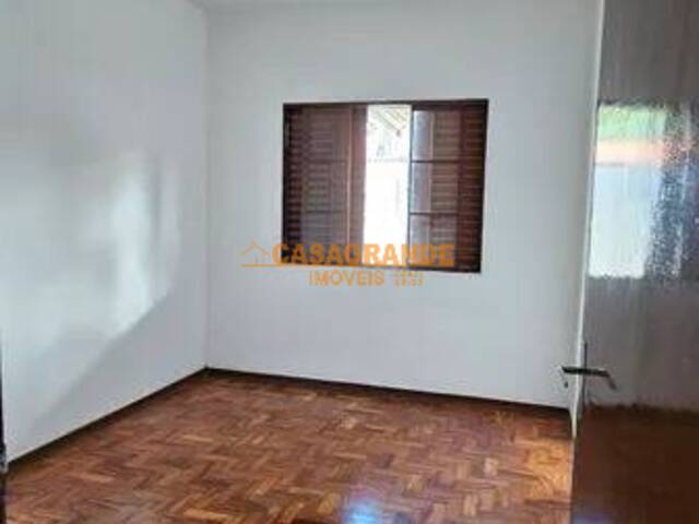 #10757 - Casa para Locação em São José dos Campos - SP - 3