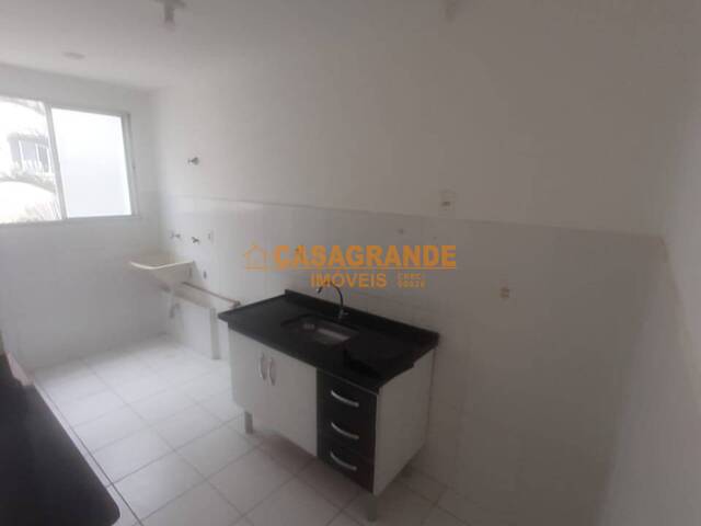 Apartamento para Locação em São José dos Campos - 2