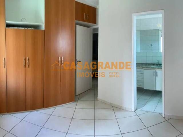 Apartamento para Venda em São José dos Campos - 5