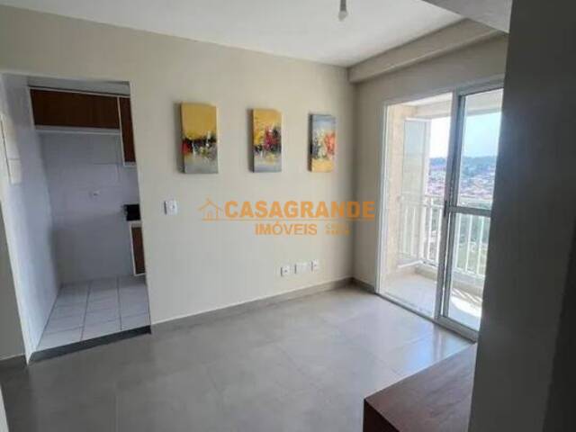 Apartamento para Venda em São José dos Campos - 2