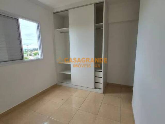 Apartamento para Locação em São José dos Campos - 4