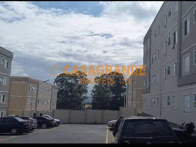 Locação em Residencial Frei Galvão - São José dos Campos