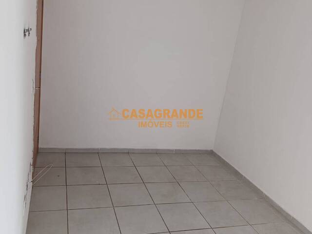 #10937 - Apartamento para Locação em São José dos Campos - SP - 2